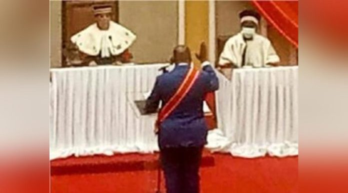 Pluie À Bangui Perturbe Le Couronnement De Touadera Pluie À Bangui Perturbe Le Couronnement De Touadera