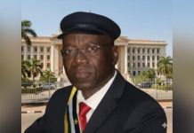 Pertinence des Constitutions Centrafricaines Depuis l’Indépendance Pertinence des Constitutions Centrafricaines Depuis l'Indépendance