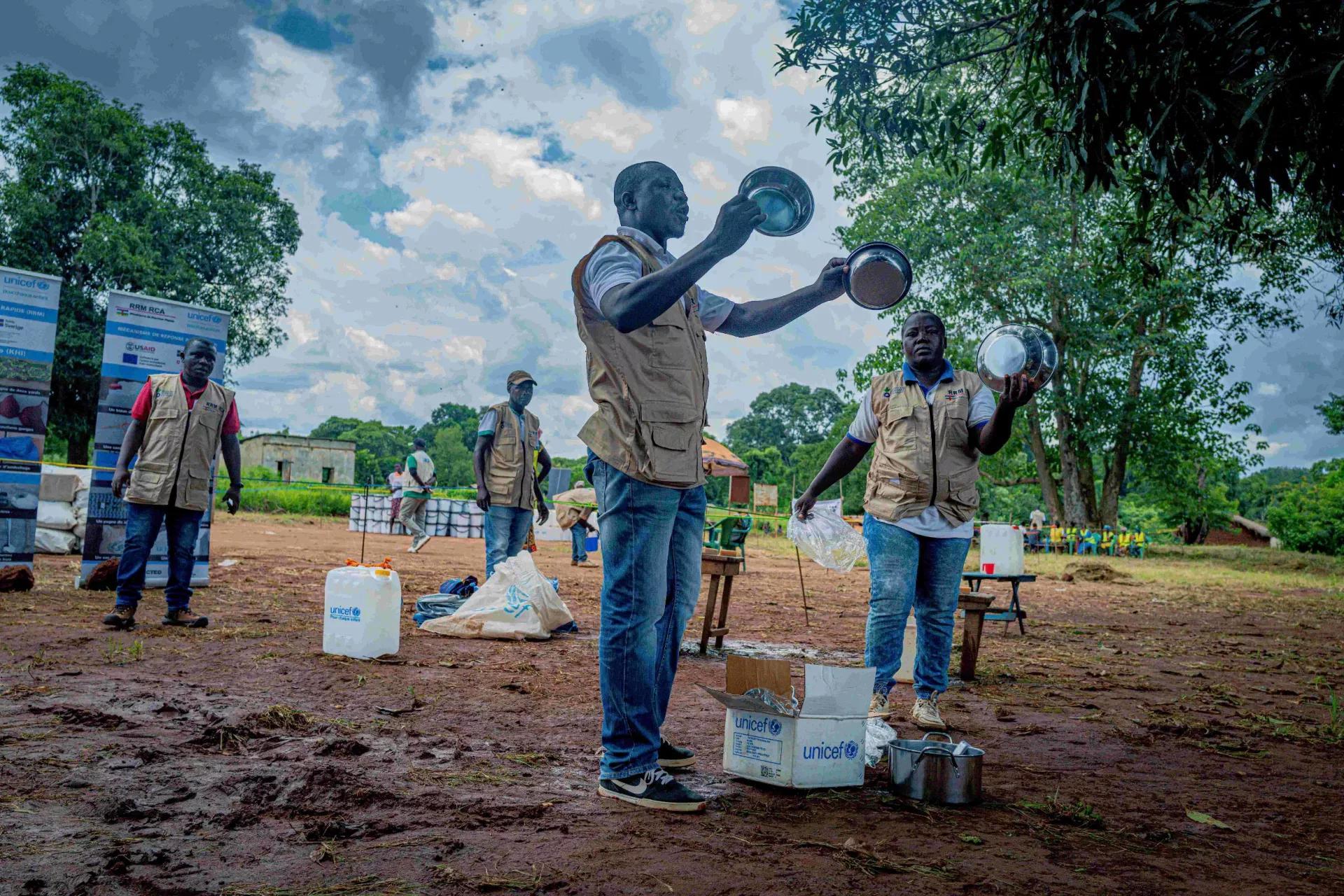 les réductions de l’aide internationale mettent en péril l’aide humanitaire les réductions de l’aide internationale mettent en péril l’aide humanitaire