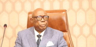contre toute attente, Touadera reconduit Moloua à la tête du gouvernement contre toute attente, Touadera reconduit Moloua à la tête du gouvernement