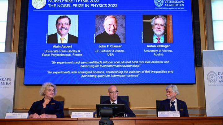 Le prix Nobel de physique 2022 attribué à 3 chercheurs pour leurs travaux sur la mécanique quantique Le prix Nobel de physique 2022 attribué à 3 chercheurs pour leurs travaux sur la mécanique quantique