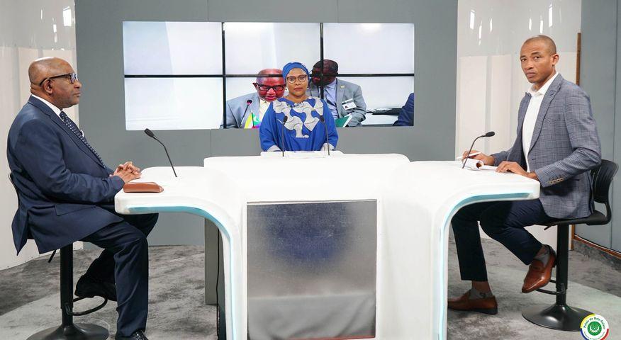 Visite du chef de l'Etat à l'ORTC Azali : « Nous ferons le maximum pour améliorer le quotidien des comoriens » Visite du chef de l'Etat à l'ORTC Azali : « Nous ferons le maximum pour améliorer le quotidien des comoriens »