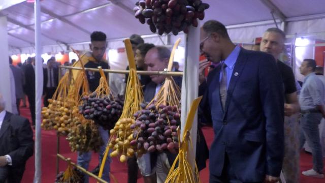 LA RÉGION DE GUELMIM CÉLÈBRE EN GRANDE POMPE LA RICHESSE DE SON TERROIR ET LE SAVOIR-FAIRE DE SES ARTISANS LA RÉGION DE GUELMIM CÉLÈBRE EN GRANDE POMPE LA RICHESSE DE SON TERROIR ET LE SAVOIR-FAIRE DE SES ARTISANS