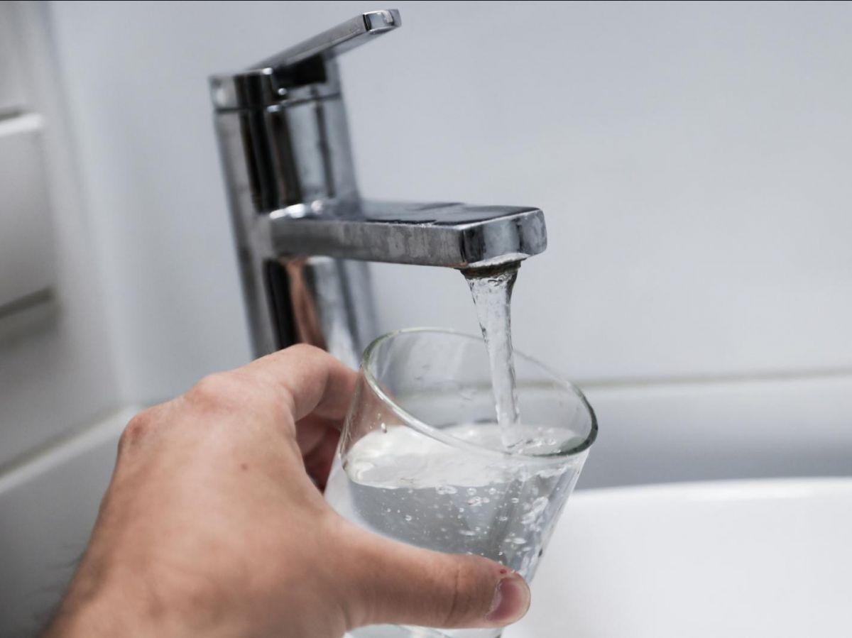 Eau potable polluée au chlorothalonil, un pesticide interdit en France : quels risques ? Eau potable polluée au chlorothalonil, un pesticide interdit en France : quels risques ?