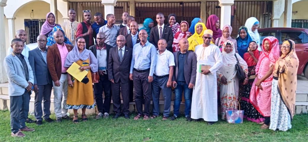 Une mutuelle de santé à Mohéli avec le centre médico-chirurgical Abdoulanziz Une mutuelle de santé à Mohéli avec le centre médico-chirurgical Abdoulanziz