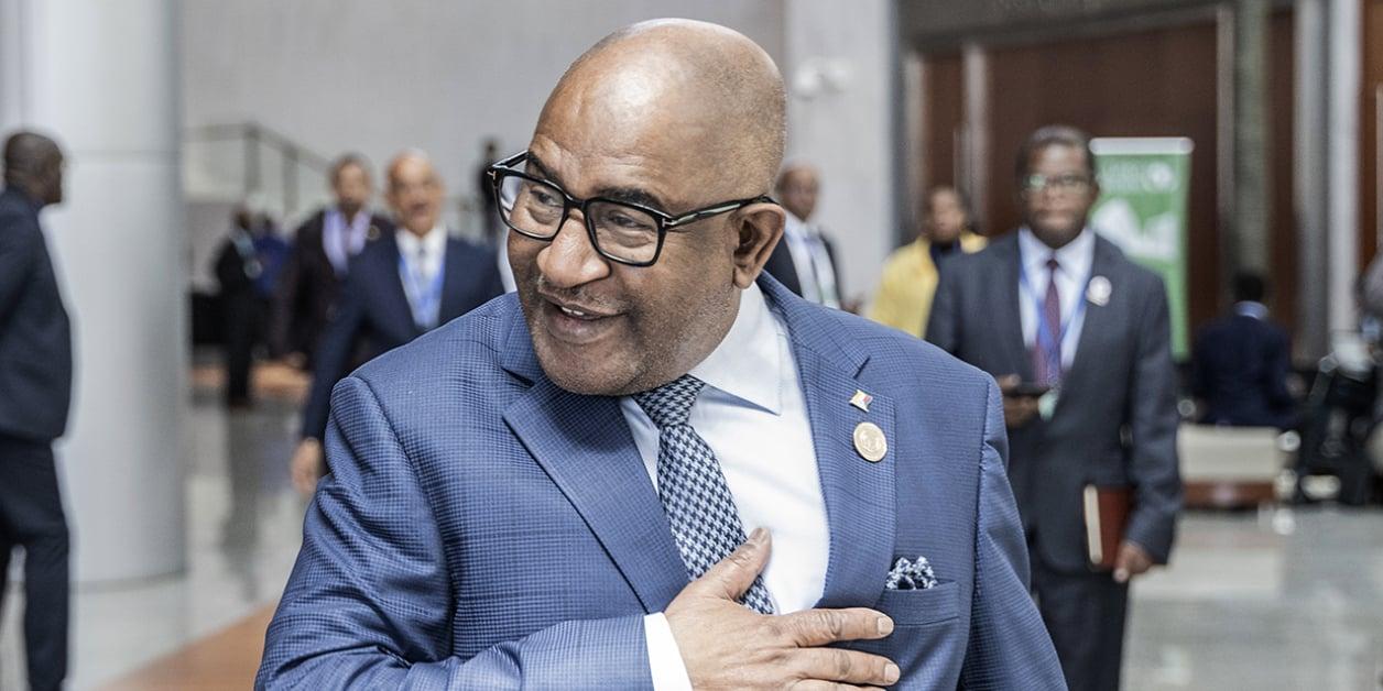 Azali Assoumani : « Pourquoi la France vient-elle créer des problèmes avec les Comores ? » Azali Assoumani : « Pourquoi la France vient-elle créer des problèmes avec les Comores ? »