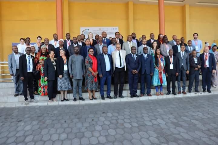 La grande Muraille Bleue et les spécificités pour les Etats insulaires au menu La grande Muraille Bleue et les spécificités pour les Etats insulaires au menu