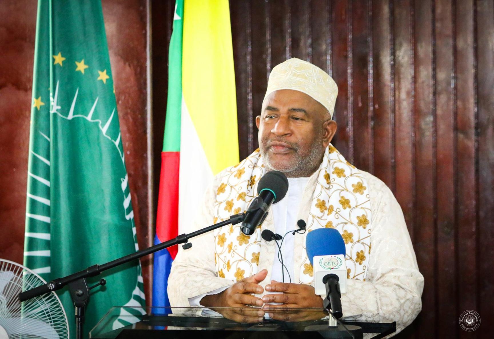 Les présidentielles se tiennent en décembre Les présidentielles se tiennent en décembre