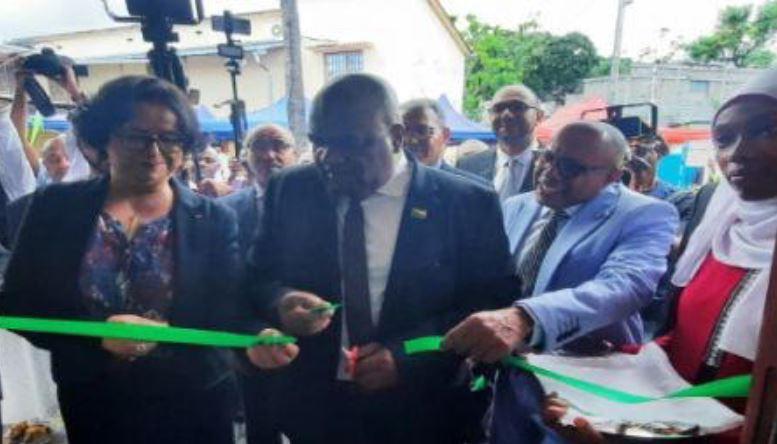 Union des Comores: Inauguration à Moroni d'un centre de monitoring des programmes audiovisuels avec le soutien de la HACA Union des Comores: Inauguration à Moroni d'un centre de monitoring des programmes audiovisuels avec le soutien de la HACA