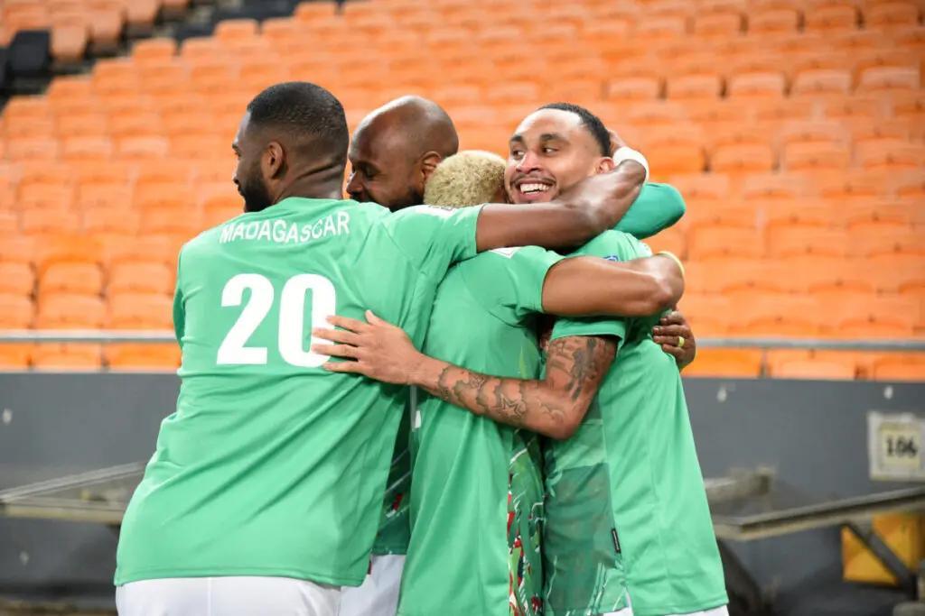 Madagascar renverse les Comores et prend la tête de son groupe des qualifications à la Coupe du monde 2026 Madagascar renverse les Comores et prend la tête de son groupe des qualifications à la Coupe du monde 2026