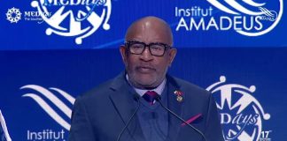 Clôture des Medays 2025: Azali Appelle À Réinventer Clôture des Medays 2025: Azali Appelle À Réinventer