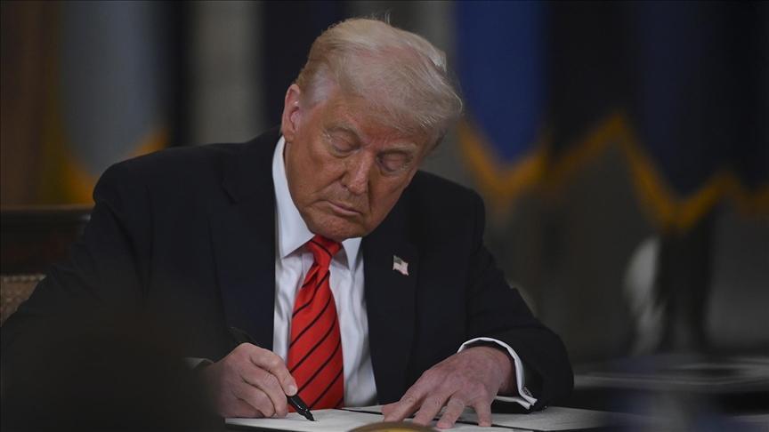 Trump Élargit les Interdictions D'entrée pour Pays Africains Trump Élargit les Interdictions D'entrée pour Pays Africains