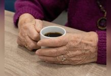 Café et Thé Pourraient Prévenir la Démence Café et Thé Pourraient Prévenir la Démence