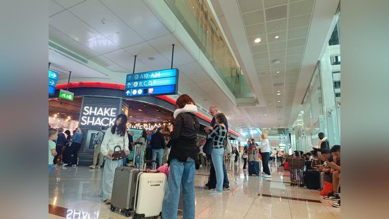 Tensions au Moyen-Orient: Comoriens Bloqués À Dubaï Tensions au Moyen-Orient: Comoriens Bloqués À Dubaï