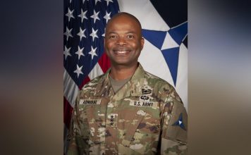 Officier Afro-Descendant Nommé dans L’armée US Officier Afro-Descendant Nommé dans L'armée US