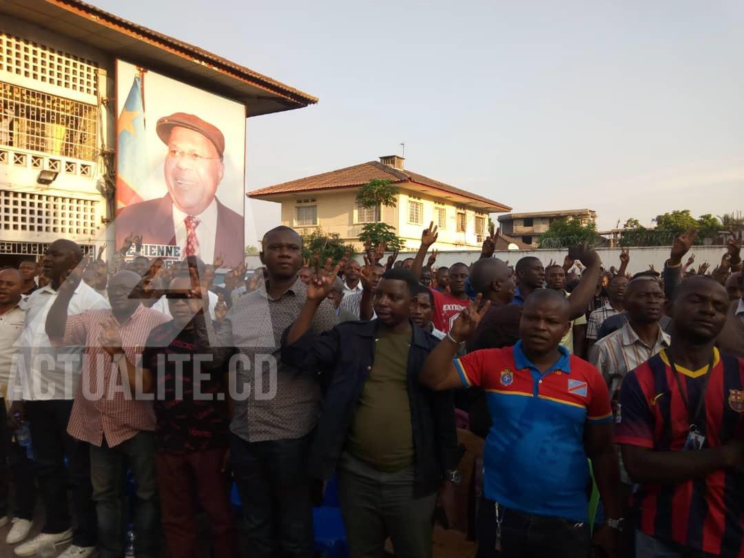 Haut-Katanga : à peine nommé au gouvernement provincial d'union sacrée, un cadre de l'UDPS démissionne Haut-Katanga : à peine nommé au gouvernement provincial d'union sacrée, un cadre de l'UDPS démissionne