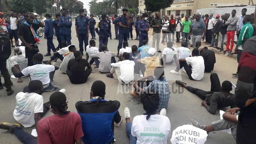 Goma : une dizaine de militants de LUCHA interpellés lors d’une manifestation contre les massacres à Beni Goma : une dizaine de militants de LUCHA interpellés lors d’une manifestation contre les massacres à Beni