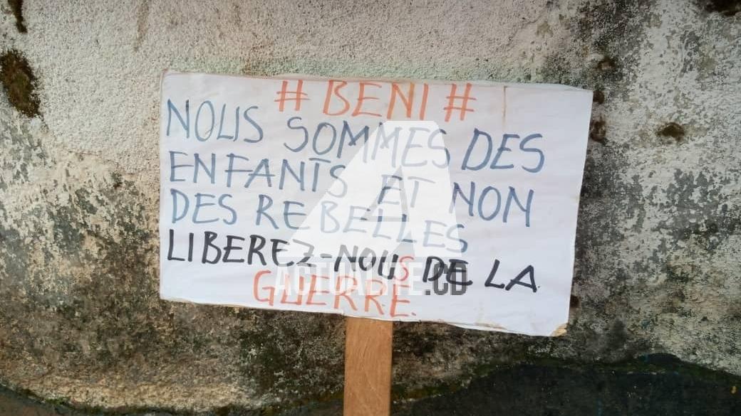Insécurité dans l'Est de la RDC : le sénateur Gerengo soutient la décision de ses collègues de l'Ituri de suspendre leur participation aux travaux parlementaires et espère une intervention rapide pour protéger la population Insécurité dans l'Est de la RDC : le sénateur Gerengo soutient la décision de ses collègues de l'Ituri de suspendre leur participation aux travaux parlementaires et espère une intervention rapide pour protéger la population