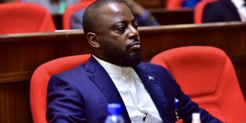 Tanganyika : après avoir boycotté la plénière de destitution de Zoé Kabila, les 12 députés FCC appellent à l'implication de Félix Tshisekedi et la Cour constitutionnelle Tanganyika : après avoir boycotté la plénière de destitution de Zoé Kabila, les 12 députés FCC appellent à l'implication de Félix Tshisekedi et la Cour constitutionnelle