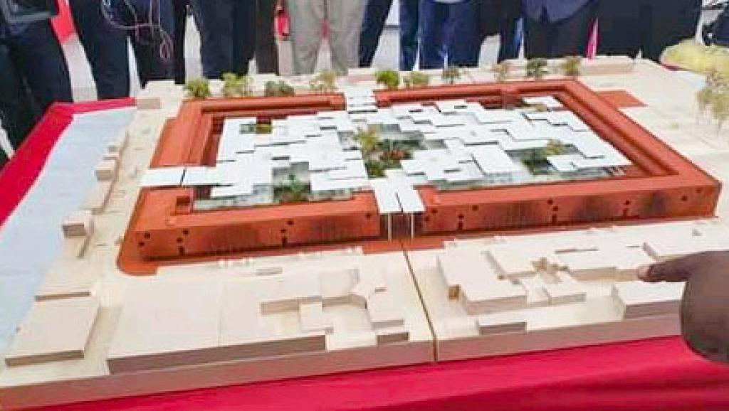 le marché central réaménagé aura une capacité d’accueil estimée à 62 000 marchands sur une surface de 40 000 m2 le marché central réaménagé aura une capacité d’accueil estimée à 62 000 marchands sur une surface de 40 000 m2