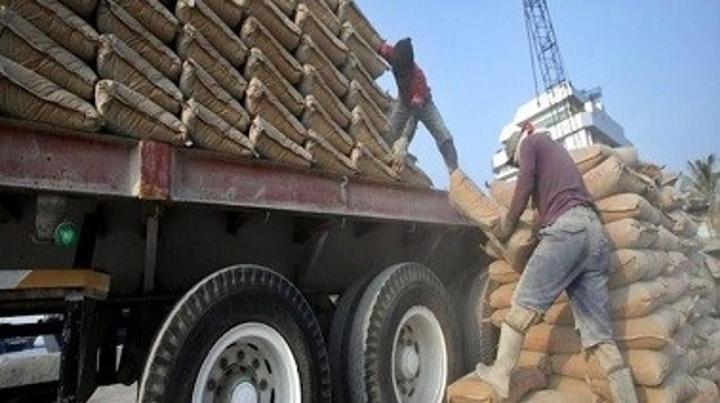 Alors que le gouvernement encourage l’industrie locale Que vient faire le ciment de Brazzaville en Rdc ? Alors que le gouvernement encourage l’industrie locale Que vient faire le ciment de Brazzaville en Rdc ?