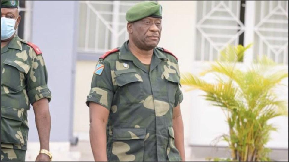 Ituri: le gouverneur militaire à la population de Gety: “Je ne suis venu tuer personne, je viens pour la paix” Ituri: le gouverneur militaire à la population de Gety: “Je ne suis venu tuer personne, je viens pour la paix”