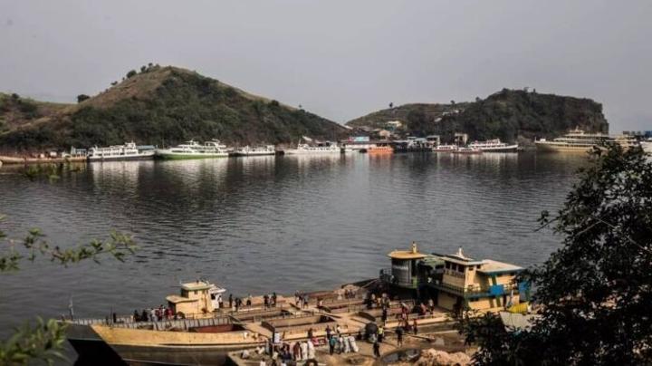 Hydrocarbures : Bientôt la construction d’une centrale flottante de gaz méthane sur le lac Kivu près de Goma Hydrocarbures : Bientôt la construction d’une centrale flottante de gaz méthane sur le lac Kivu près de Goma