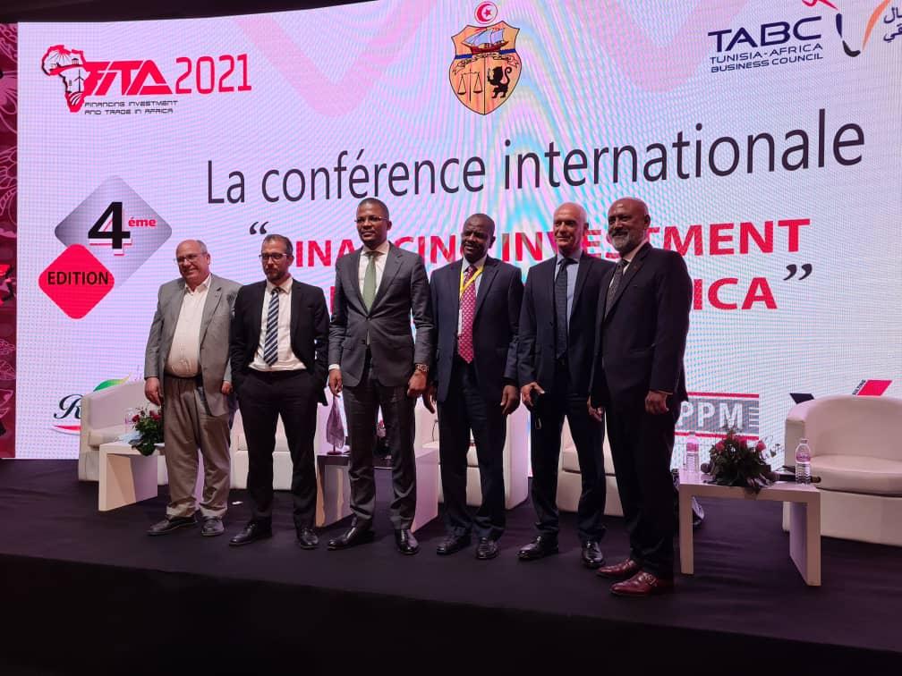 FITA 2021: le ministre des Hydrocarbures présente les opportunités d'investissements en RDC et rassure quant à l'amélioration du climat des affaires FITA 2021: le ministre des Hydrocarbures présente les opportunités d'investissements en RDC et rassure quant à l'amélioration du climat des affaires