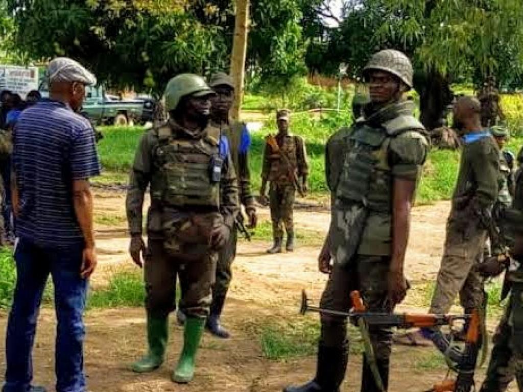 Ituri : 13 miliciens Maï-Maï et ADF tués dans les affrontements avec les FARDC Ituri : 13 miliciens Maï-Maï et ADF tués dans les affrontements avec les FARDC