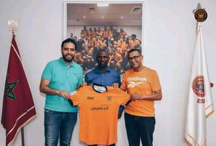 Florent Ibenge signe un contrat de 2 ans avec Renaissance sportive de Berkane (Maroc) Florent Ibenge signe un contrat de 2 ans avec Renaissance sportive de Berkane (Maroc)