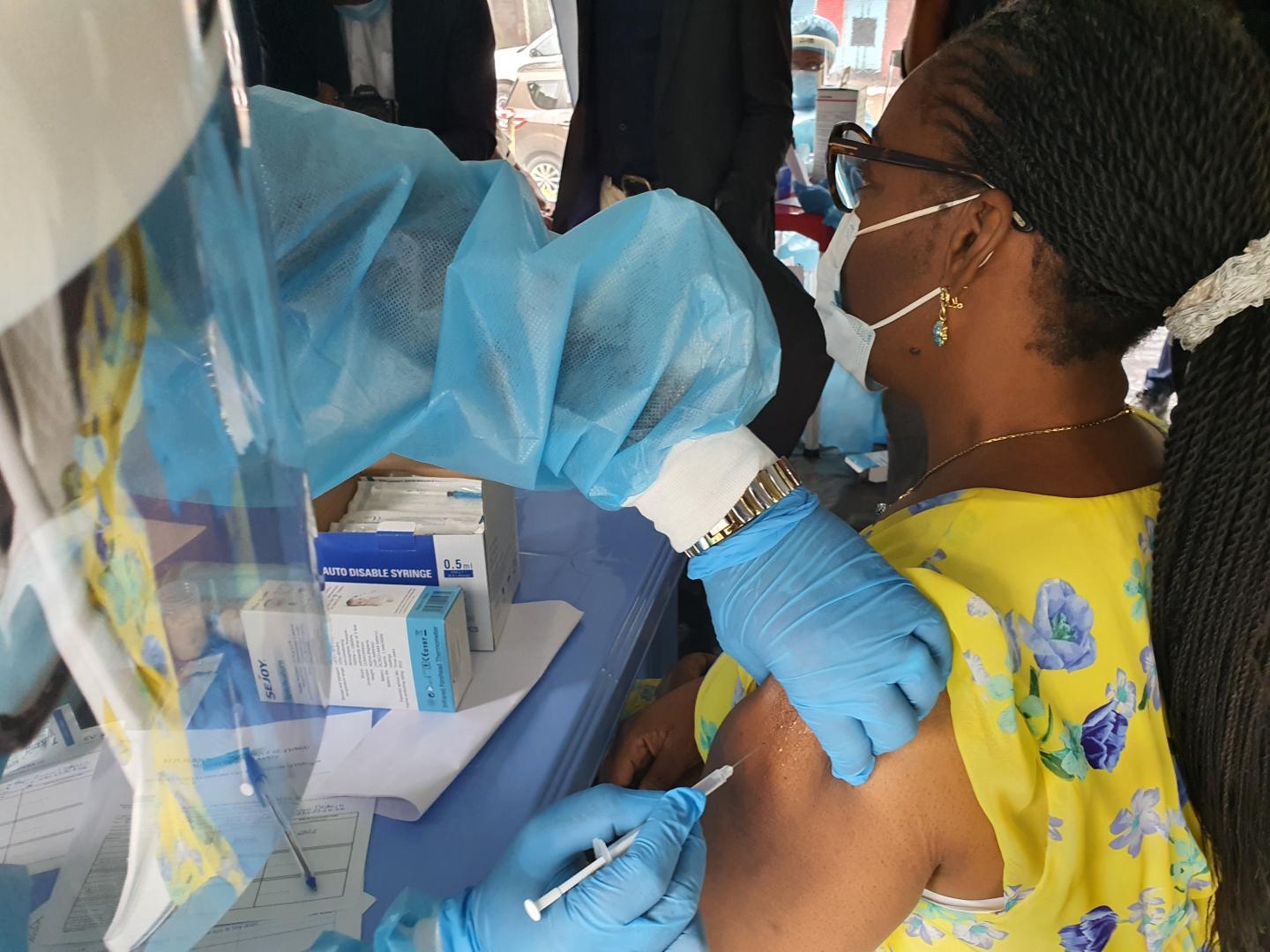 Covid-19, Kinshasa demeure la province la plus touchée avec 72,7% des cas Covid-19, Kinshasa demeure la province la plus touchée avec 72,7% des cas