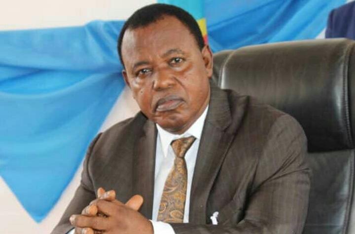 Équateur : destitué, le gouverneur Bobo Boloko remanie son équipe gouvernementale Équateur : destitué, le gouverneur Bobo Boloko remanie son équipe gouvernementale