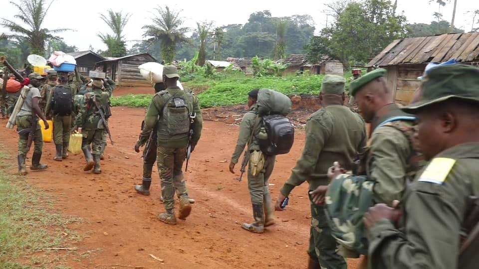 État de siège: des leaders communautaires appelés à soutenir les FARDC pour mettre les terroristes hors d'état de nuire État de siège: des leaders communautaires appelés à soutenir les FARDC pour mettre les terroristes hors d'état de nuire