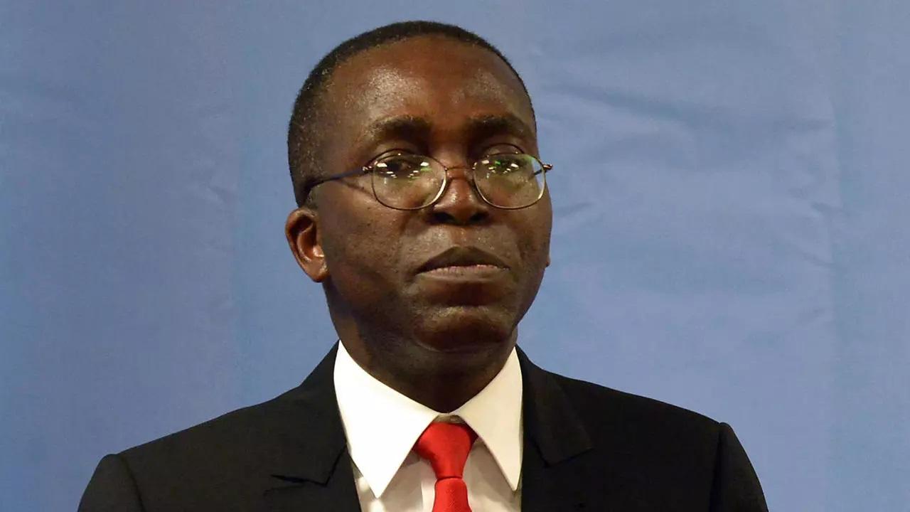 Dossier zaïrianisation : Matata Ponyo assigné à résidence surveillée, son directeur de cabinet aux arrêts Dossier zaïrianisation : Matata Ponyo assigné à résidence surveillée, son directeur de cabinet aux arrêts