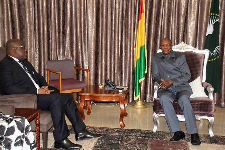 Le président Tshisekedi à Conakry : ‘’le président Alpha Condé est quelqu’un que j’affectionne particulièrement’’ Le président Tshisekedi à Conakry : ‘’le président Alpha Condé est quelqu’un que j’affectionne particulièrement’’