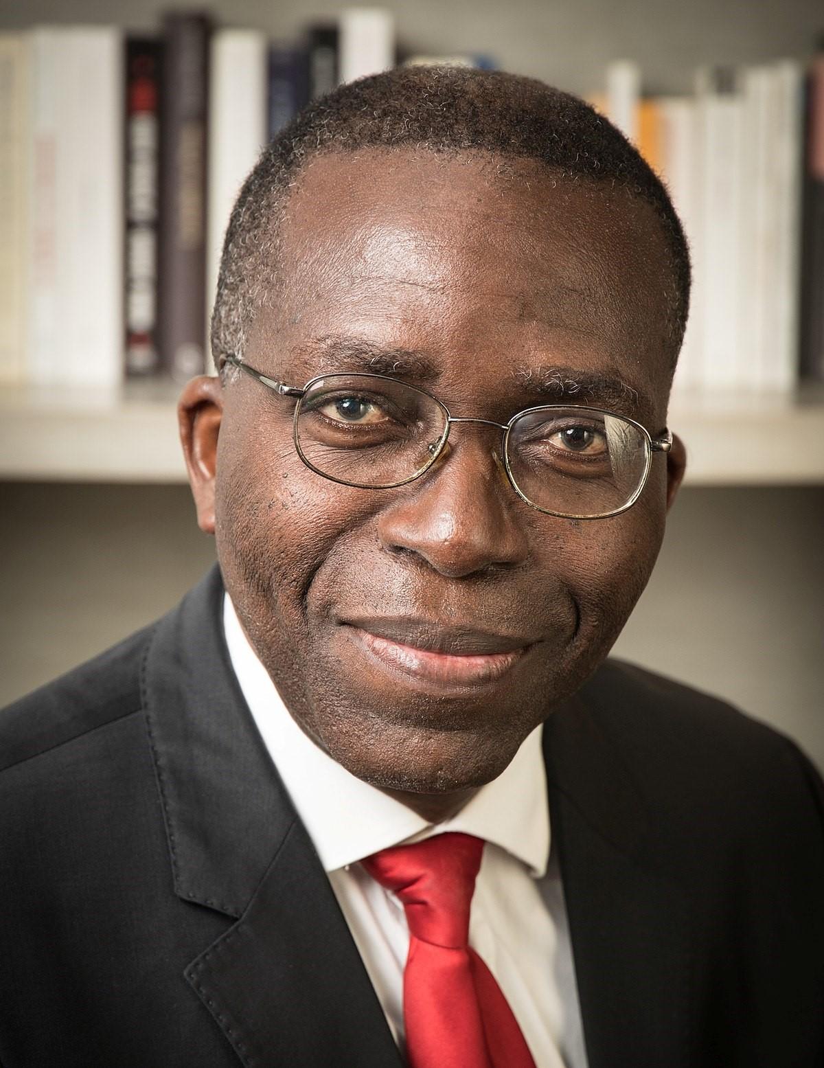 Dossier de la « Zaïrianisation »: l’arrestation et la relaxation d’Augustin Matata laisse de nombreux compatriotes dans le doute Dossier de la « Zaïrianisation »: l’arrestation et la relaxation d’Augustin Matata laisse de nombreux compatriotes dans le doute