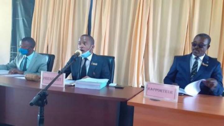 Lomami : récemment réhabilité, le rapporteur adjoint de l’Assemblée provinciale destitué Lomami : récemment réhabilité, le rapporteur adjoint de l’Assemblée provinciale destitué