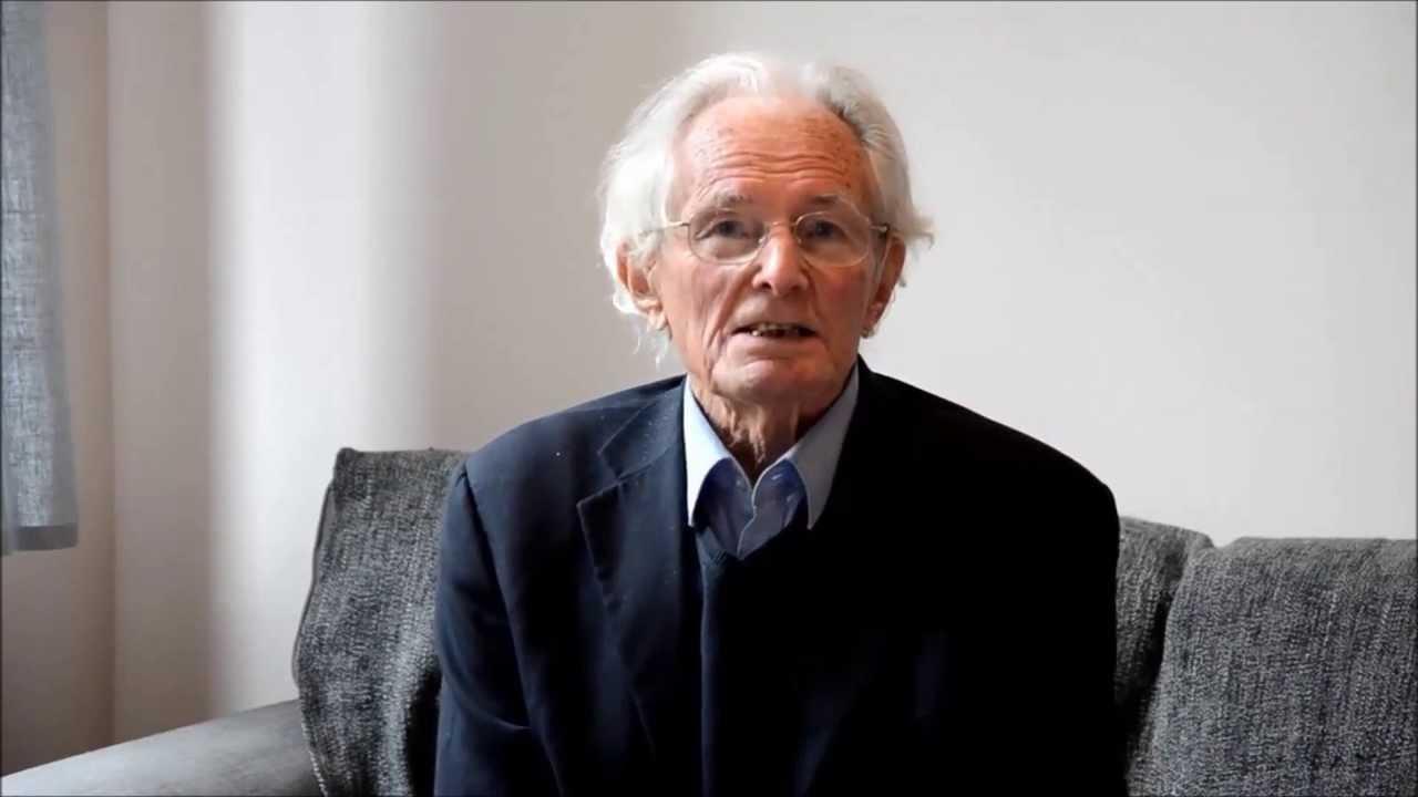 Le célèbre Dr Jacques Courtejoie qui avait tiré sa révérence à 92 ans a été inhumé à Kangu Le célèbre Dr Jacques Courtejoie qui avait tiré sa révérence à 92 ans a été inhumé à Kangu