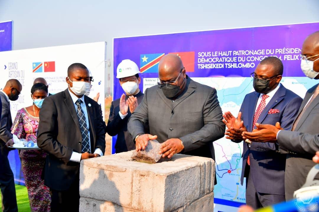 Poste 220 KV de Kinsuka : Un projet capable de résoudre les problèmes d’électricité à Kinshasa Poste 220 KV de Kinsuka : Un projet capable de résoudre les problèmes d’électricité à Kinshasa