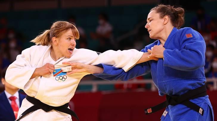 JO 2020 : La judokate russe Babintseva l’emporte par ippon face à la congolaise Branser JO 2020 : La judokate russe Babintseva l’emporte par ippon face à la congolaise Branser