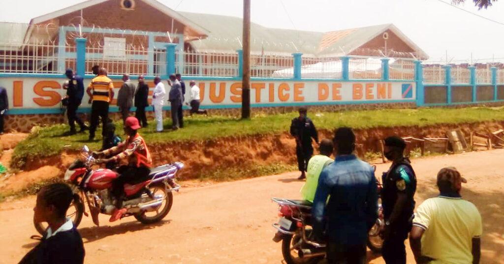 Beni : après la mort d’un agent de l’ANR, l’armée traque les suspects Beni : après la mort d’un agent de l’ANR, l’armée traque les suspects