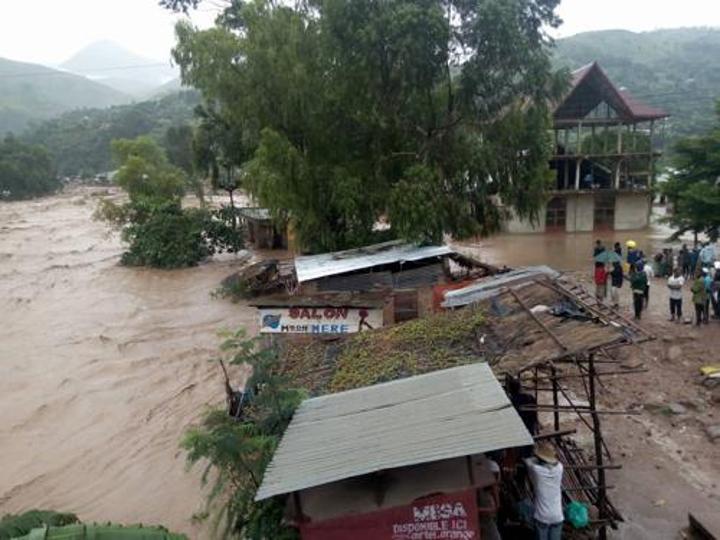 Nord-Kivu : une forte pluie emporte plus de 400 maisons à Lubero Nord-Kivu : une forte pluie emporte plus de 400 maisons à Lubero