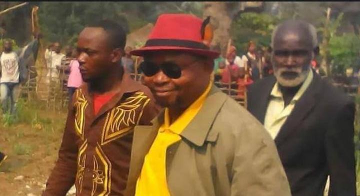 Kasaï : cinq ans après la mort du chef Kamuina Nsapu, son village déplore le manque de volonté du régime Tshisekedi de construire même « une petite toilette » Kasaï : cinq ans après la mort du chef Kamuina Nsapu, son village déplore le manque de volonté du régime Tshisekedi de construire même « une petite toilette »