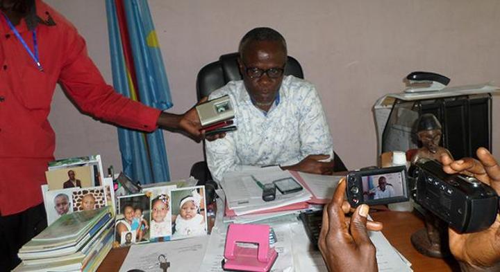 Kikwit : pour coups et blessures, le maire adjoint écope de 12 mois de prison Kikwit : pour coups et blessures, le maire adjoint écope de 12 mois de prison