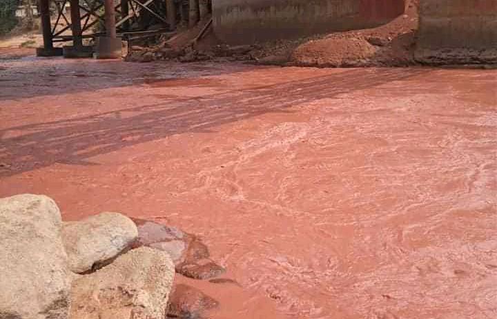 Il y a une forte toxicité de l'eau de la rivière Kasaï (Officiel) Il y a une forte toxicité de l'eau de la rivière Kasaï (Officiel)