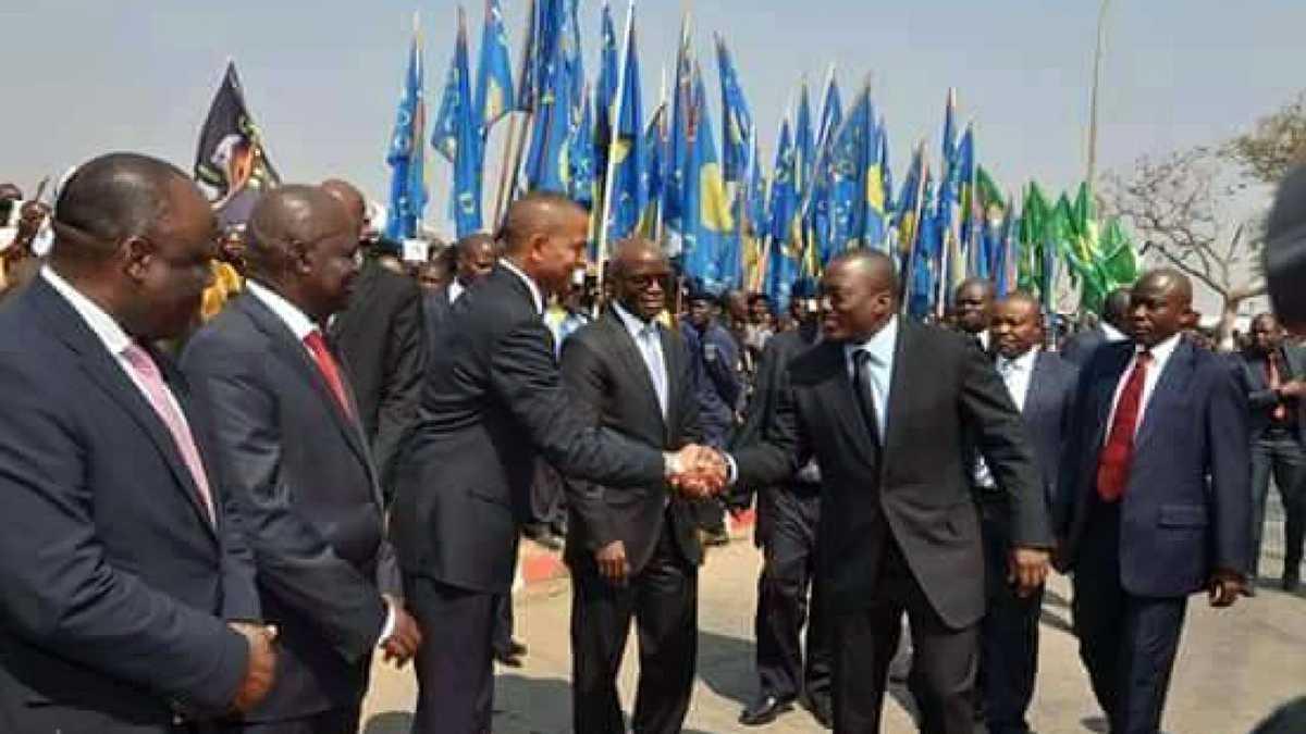 Katumbi sur Kabila : « Je n’ai jamais eu de problème avec lui, c’est avec son entourage que ça coinçait » Katumbi sur Kabila : « Je n’ai jamais eu de problème avec lui, c’est avec son entourage que ça coinçait »