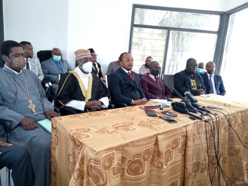 RDC-CENI : certains chefs religieux reçoivent des menacent de leurs confessions “au lieu que ça se règle au niveau ecclésiastique”, alerte Dodo Kamba RDC-CENI : certains chefs religieux reçoivent des menacent de leurs confessions “au lieu que ça se règle au niveau ecclésiastique”, alerte Dodo Kamba