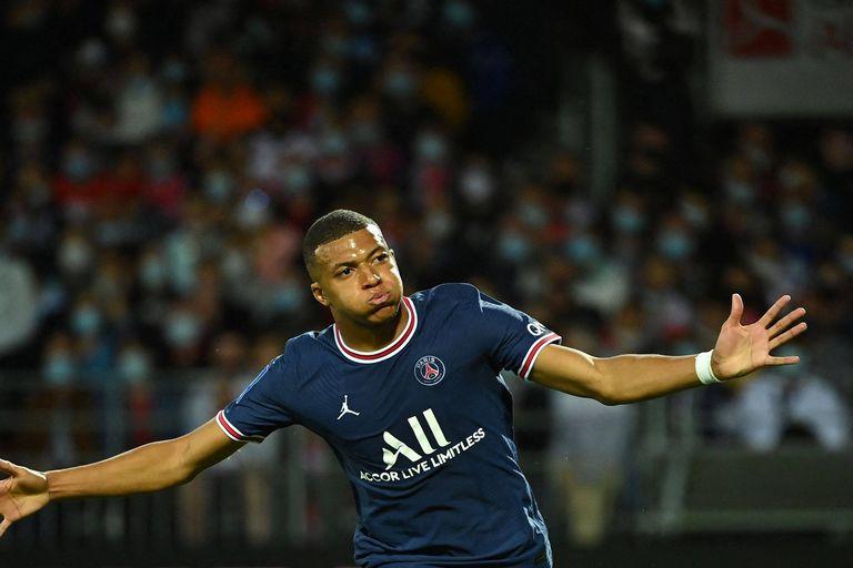 Pour le transfert de Kylian Mbappé, le PSG réclame un montant astronomique Pour le transfert de Kylian Mbappé, le PSG réclame un montant astronomique
