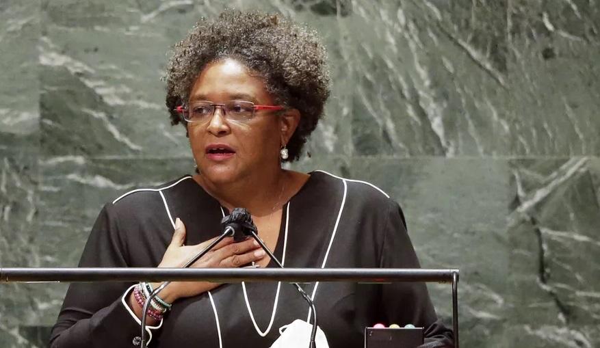 Mia Mottley, la Première ministre de la Barbade a bousculé l’assemblée générale de l’ONU par son discours Mia Mottley, la Première ministre de la Barbade a bousculé l’assemblée générale de l’ONU par son discours