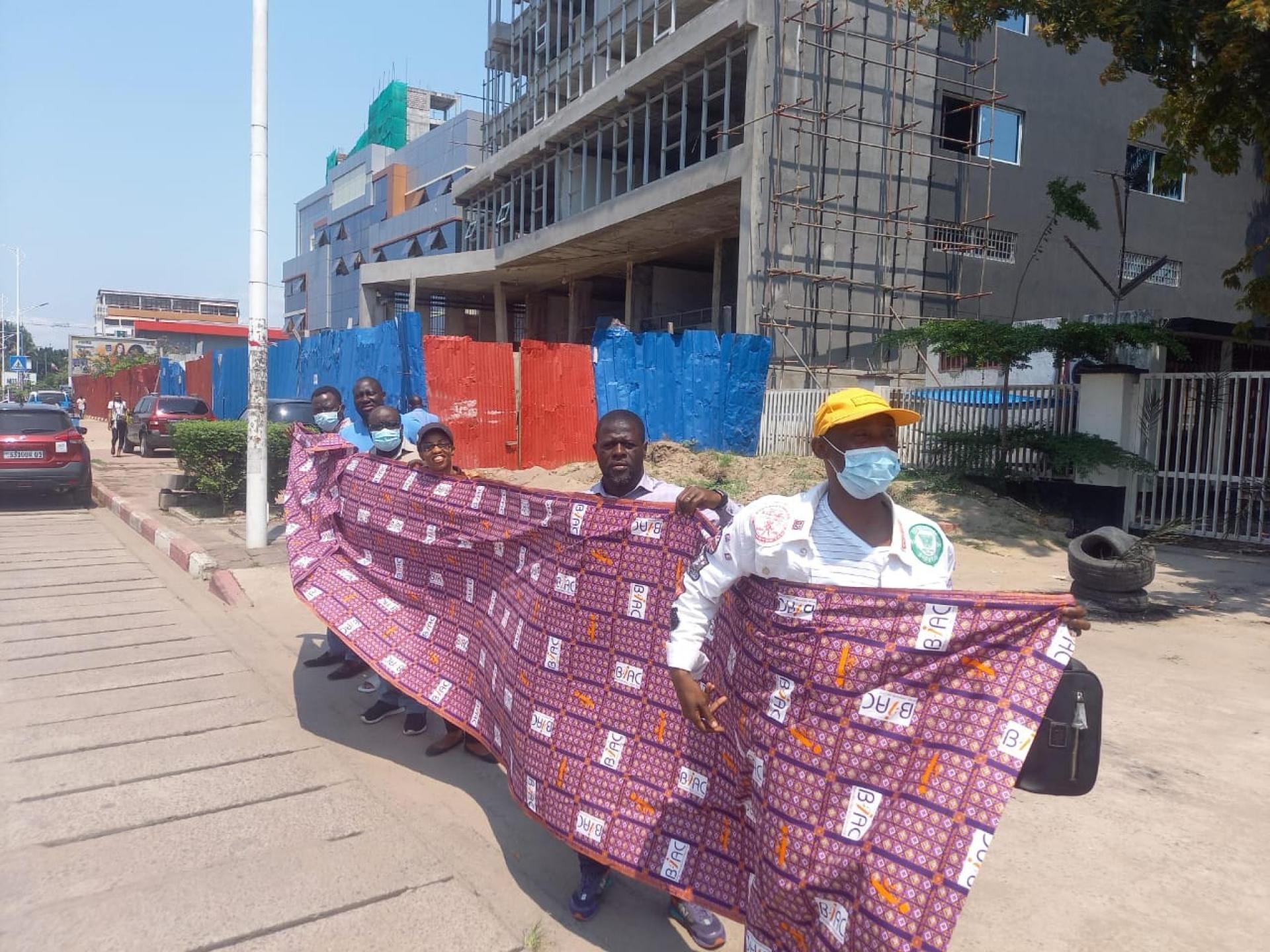 Kinshasa: intenses mouvements de protestation à la BIAC, les agents en appelle à la sensibilité du Chef de l’Etat Kinshasa: intenses mouvements de protestation à la BIAC, les agents en appelle à la sensibilité du Chef de l’Etat